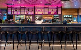 Moxy London Stratford